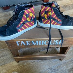 Vans, Harry Potter, Gryffindor, special edition, high top shoes